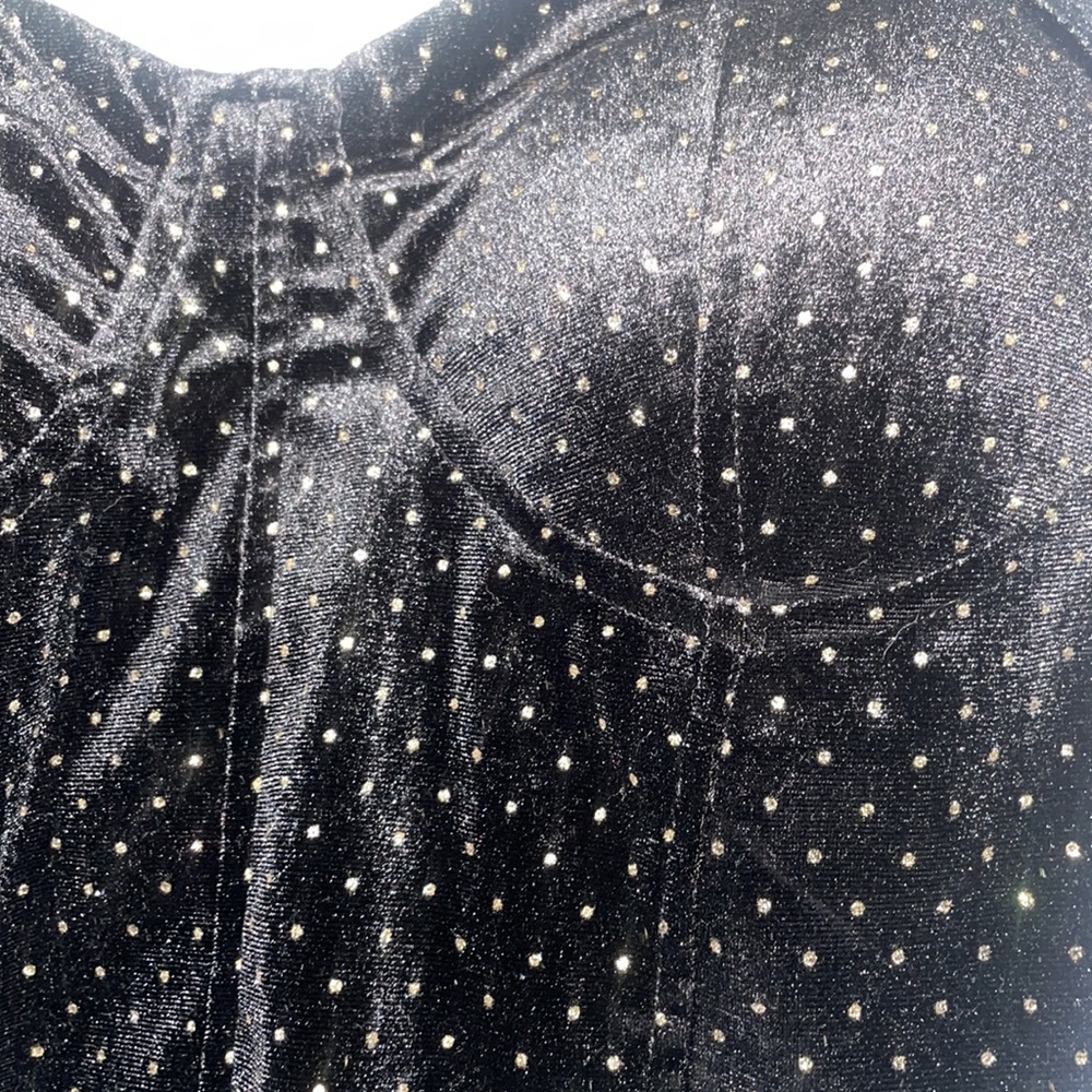 Mixed Threads - Picture 2 of 5